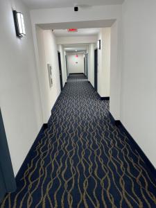 Fotografie z fotogalerie ubytování Lakeside Inn and Suites v destinaci Lone Star