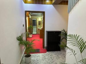 Vstupní hala nebo recepce v ubytování Heart of Rajshahi Hub-Appt C
