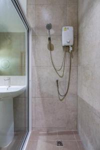 Koupelna v ubytování Marc Hotel Maesai