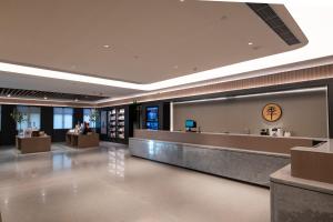 Vstupní hala nebo recepce v ubytování JI Hotel Shanghai Pudong Airport East Station - Pudong Airport Free Shuttle Bus