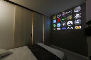 Et tv og/eller underholdning på しっぽタウンホテル岸里駅