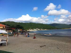 Imagen de la galería de Apartmento Praia da Armação -Sul da Ilha, en Florianópolis