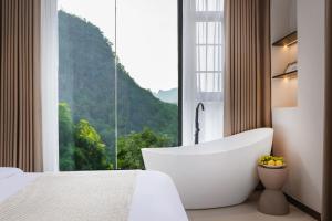 山景或在酒店看到的山景