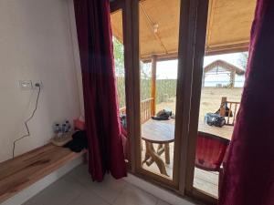 Fotografie z fotogalerie ubytování Simagirau Homestay v destinaci Simpatdegat