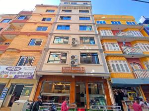 El edificio en el que está el hotel