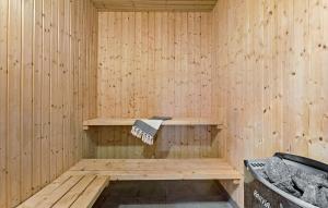 Fotografie z fotogalerie ubytování Amazing Home In Jerup With Sauna v destinaci Jerup
