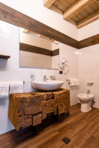 Koupelna v ubytování Agriturismo La Dolza