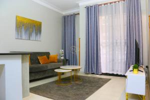Area soggiorno di FirstChoice apartments Kampala