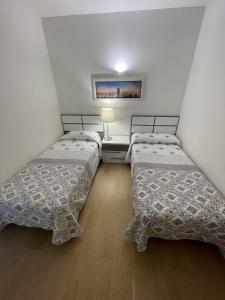 Fotografia z galérie ubytovania Adosado Sierra Cortina Finestrat-Benidorm v destinácii Finestrat