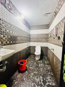 Mundro Garden Homestay的一间浴室