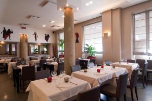 Restaurace v ubytování Hotel Sempione