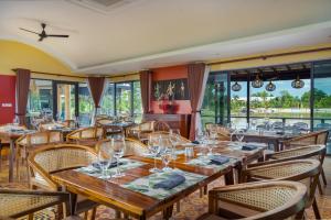 Restaurace v ubytování Komsan Kampot Resort