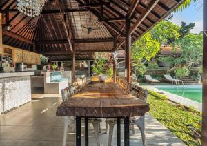 Bazén v ubytování Ubud Backpacker Hostel nebo v jeho okolí