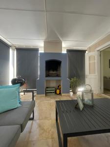 Μια τηλεόραση ή/και κέντρο ψυχαγωγίας στο Apartment Jourdan