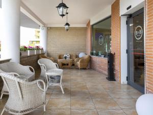 Posezení v ubytování B&B HOTEL Pomezia Cortese