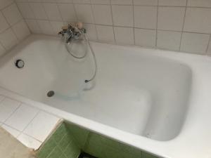 Et badeværelse på Haut de maison de village + 26 billeder