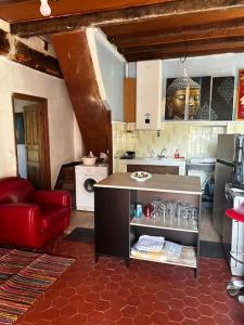 Køkken eller tekøkken på Haut de maison de village