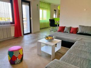 Część wypoczynkowa w obiekcie Apartment Rozi