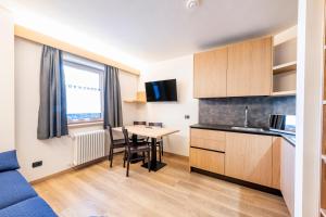 A kitchen or kitchenette at Residence Nevegall