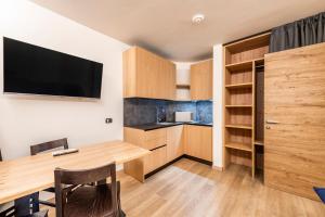 A kitchen or kitchenette at Residence Nevegall