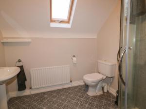 Koupelna v ubytování Gooseberry Cottage + 31 fotografií