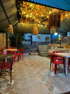 Restaurace v ubytování Cabaña paraiso