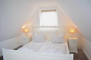 Postel nebo postele na pokoji v ubytování Ocean Way House