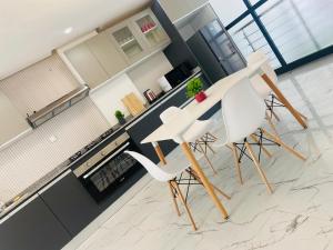 ダカールにあるCHEZ EL HADJI NGORのギャラリーの写真