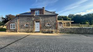 Hoone, kus puhkemaja asub