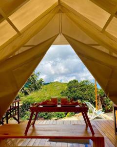 Balkón nebo terasa v ubytování Monteverde Alas Glamping