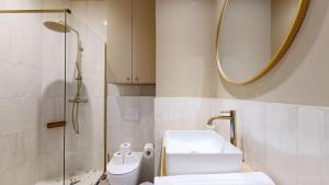 Kúpeľňa v ubytovaní 170 Suite Z - Superbe Appartement à Paris