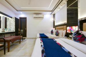 Posezení v ubytování Hotel Shri Vinayak in City Centre at New Delhi Railway Station-By RCG Hotels