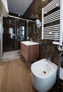 Koupelna v ubytování Hotel Manuela