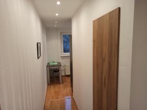 Φωτογραφία από το άλμπουμ του Cozy apartment in Purvciems στη Ρίγα
