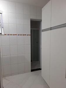 Bilik mandi di Apartamento em Armação espaçoso e com localização excelente!