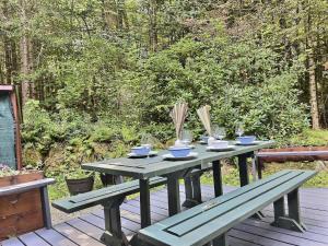 Foto dalla galleria di First Chair Chalet- Hot Tub, Fire Pit, Bike Storage a Killington