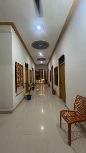Fotografie z fotogalerie ubytování Veda Palace, 900 meter Distancce From Temple v destinaci Ayodhya
