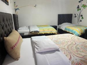 Letto o letti in una camera di Redys House