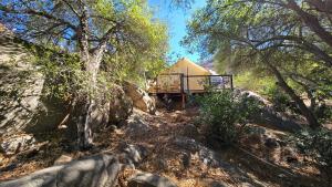 Loodusmaastik of the luxury tent lähedal