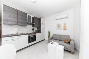 Gallery image of Apartments Bozo in Okrug Donji