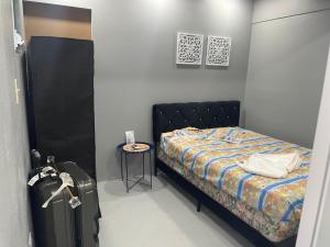 Ένα ή περισσότερα κρεβάτια σε δωμάτιο στο Punta Santiago Pool Vacation +54 φωτογραφίες