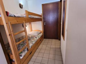 Gallery image of Résidence Le Soliet Ii - Studio pour 4 Personnes MAE-4681 in Bessans