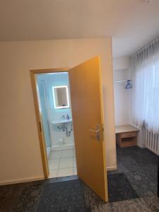 Fotografie z fotogalerie ubytování Hotel Hildesheimer Hof v destinaci Harsum