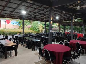 Restaurace v ubytování Xcape Resort Taman Negara