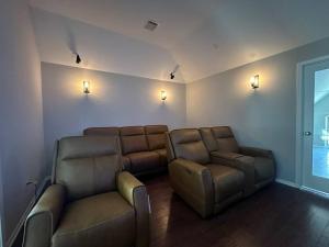 Gallery image of Luxury Home in The Woodlands in The Woodlands