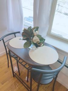 Gambar di galeri bagi Comfy Getaway Private Apt-Studio di West New York