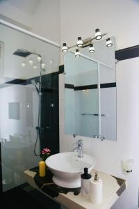 Ένα μπάνιο στο Avon Hills Ella Resort +52 φωτογραφίες