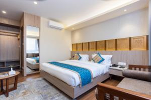 Letto o letti in una camera di Shuvatara Suites & Spa, Thamel