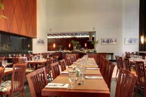 Restaurace v ubytování Radisson Hotel Curitiba