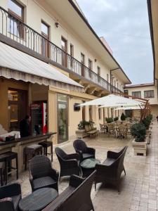 Balkón nebo terasa v ubytování Hotel Transilvania